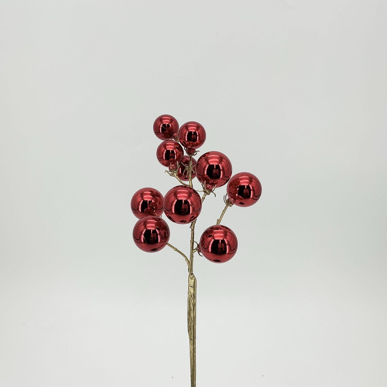 Plastic Ball Spray 15" - Red