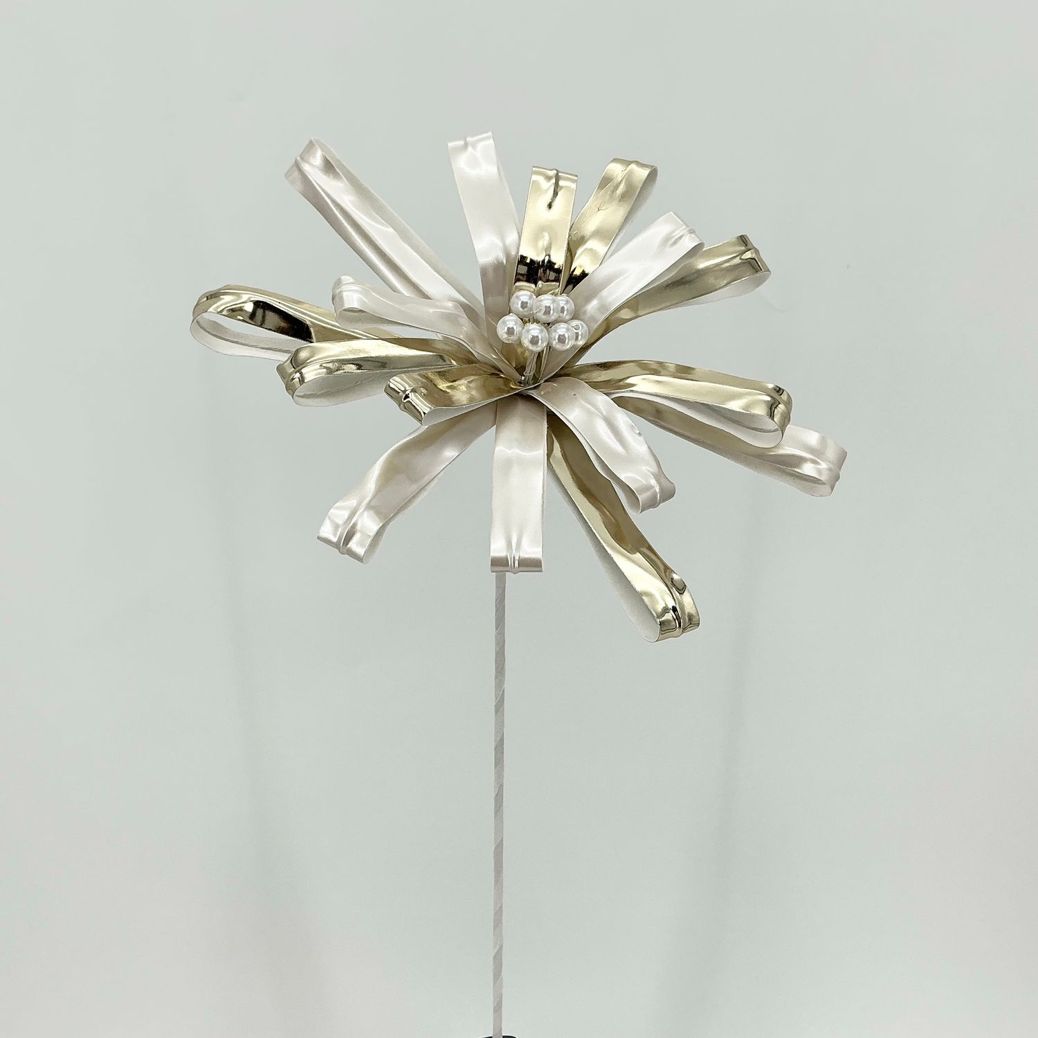 Flower Pick 23" - Ivory And Gold