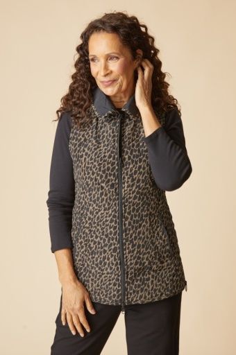 Reversible Print Quilted Puffer Vest, Size: Small