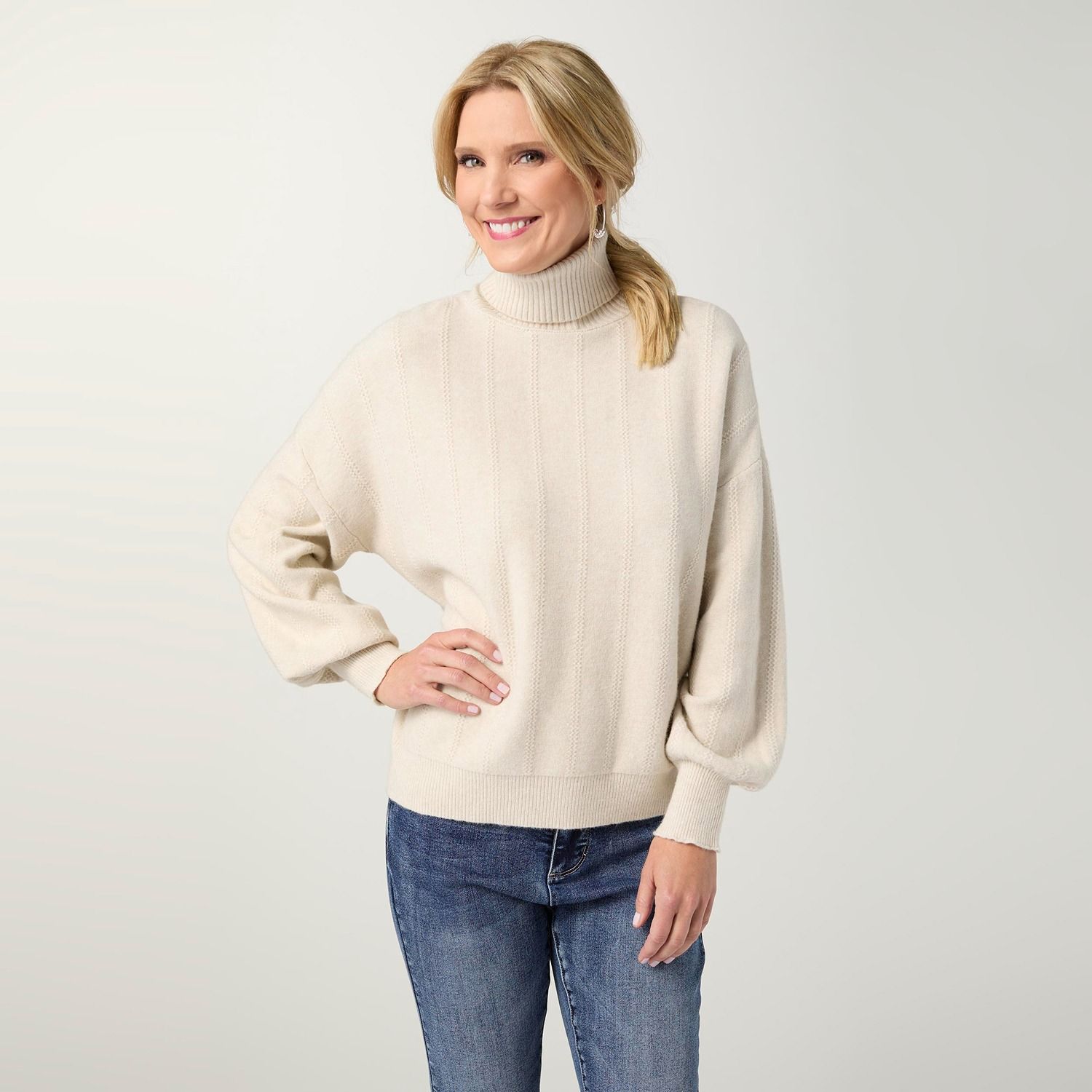 Heavenly-Luxe Textured Knit Turtleneck Sweater, Color: Oatmeal, Size: Small/Medium