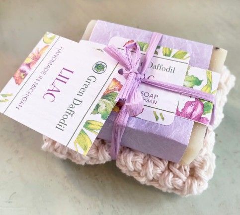 Lilac Soap & Washcloth Gift Set