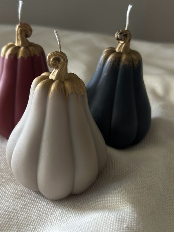 Elongated Pumpkin Candle