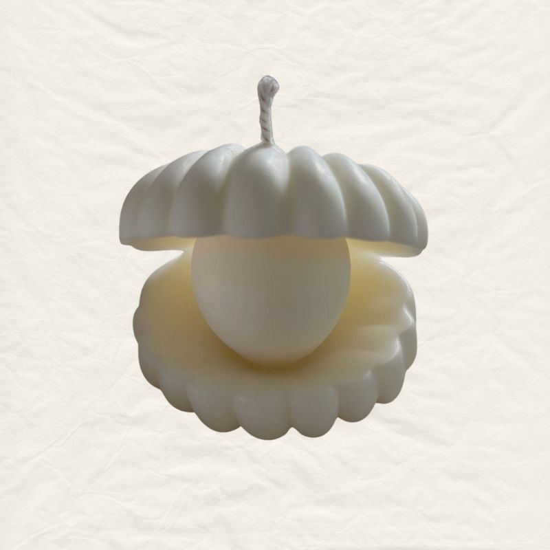 Shell with Pearl Candle - Coastal Decor