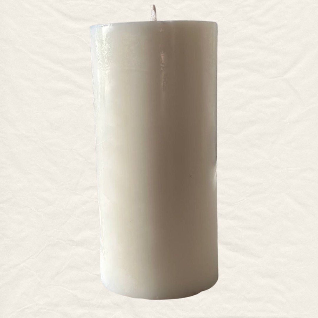Large Ribbed Column Candle