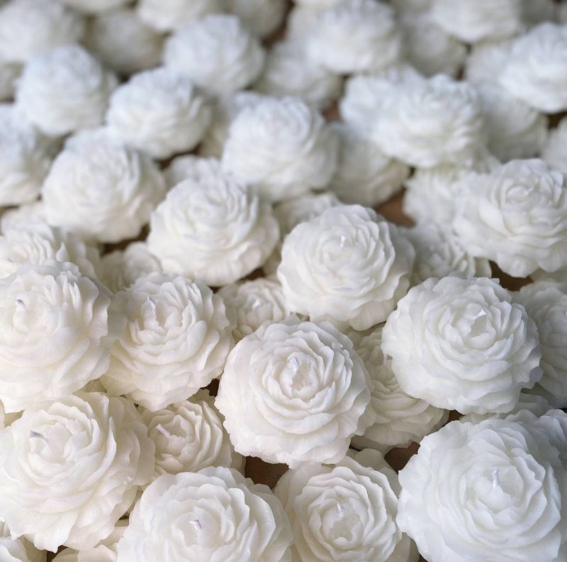 Small Peony Candle