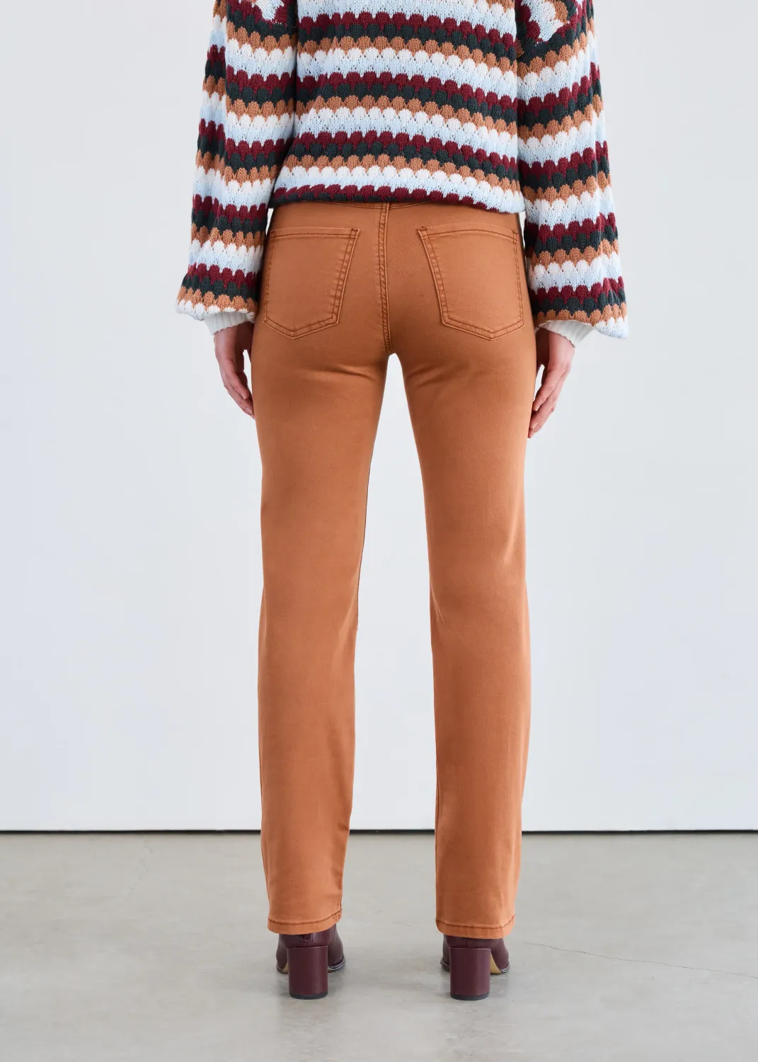 Jean Christina Straight leg Patch Pockets