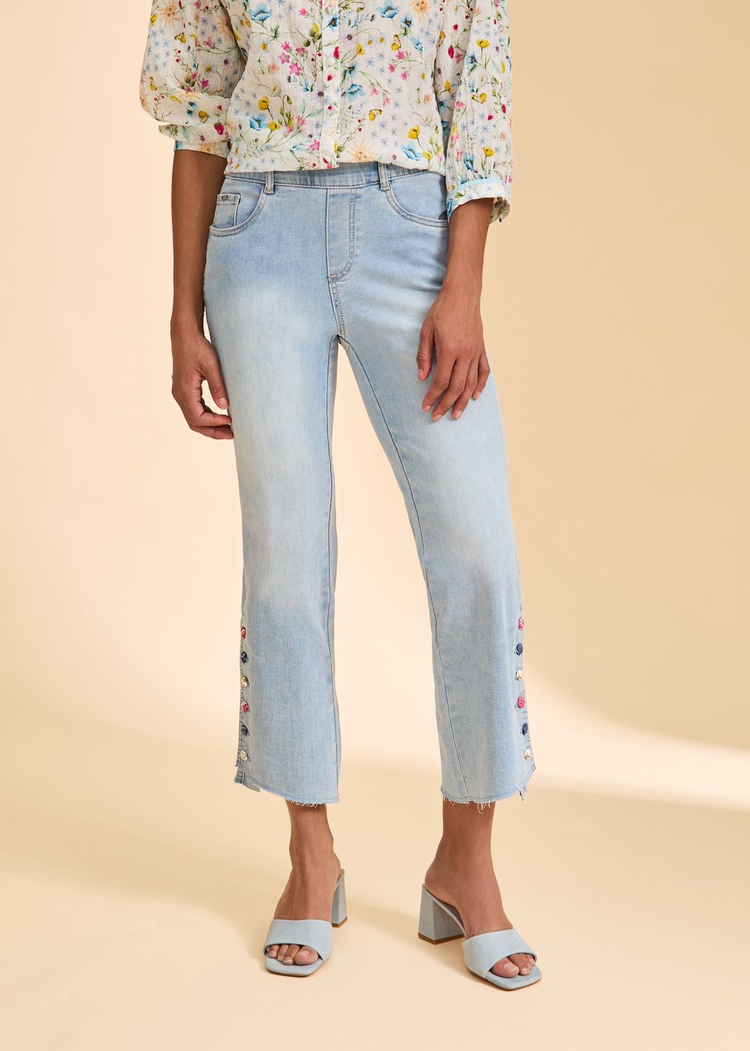 Jean Crop Flare side Buttons