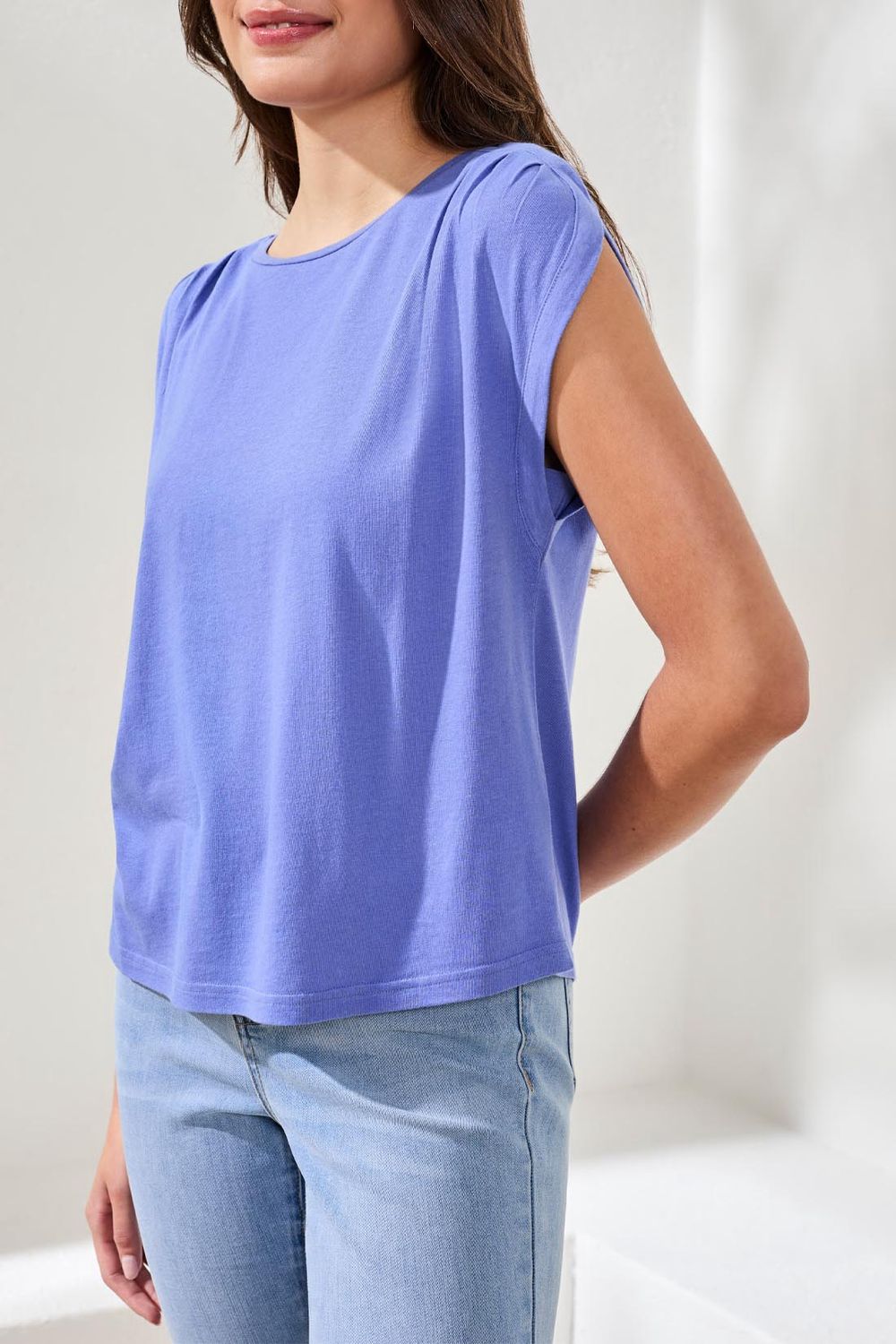 Top Boat Neck Cap Sleeve with Pleats