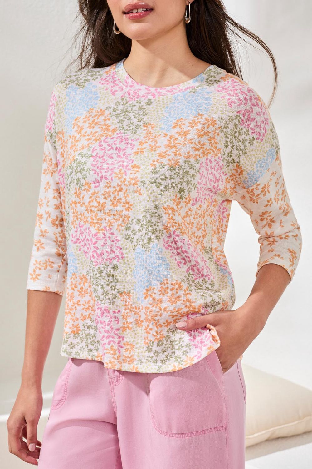 Top 3/4 Sleeve Crew Neck