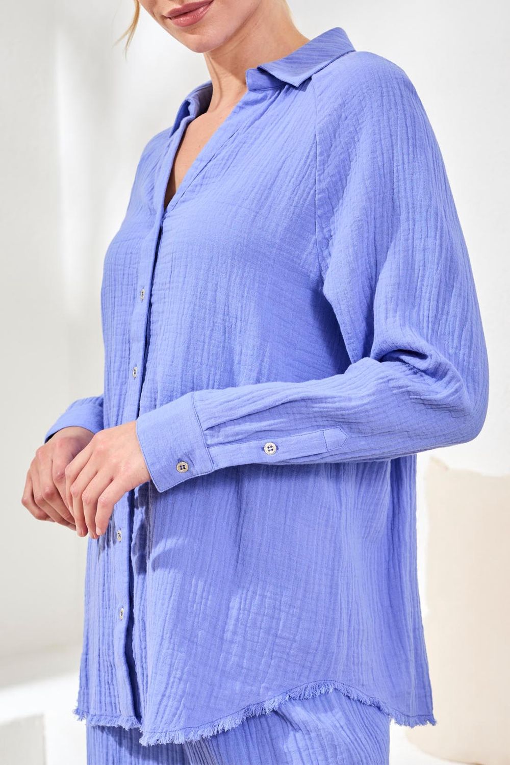 Shirt Raglan Sleeve Raw Edge Hem