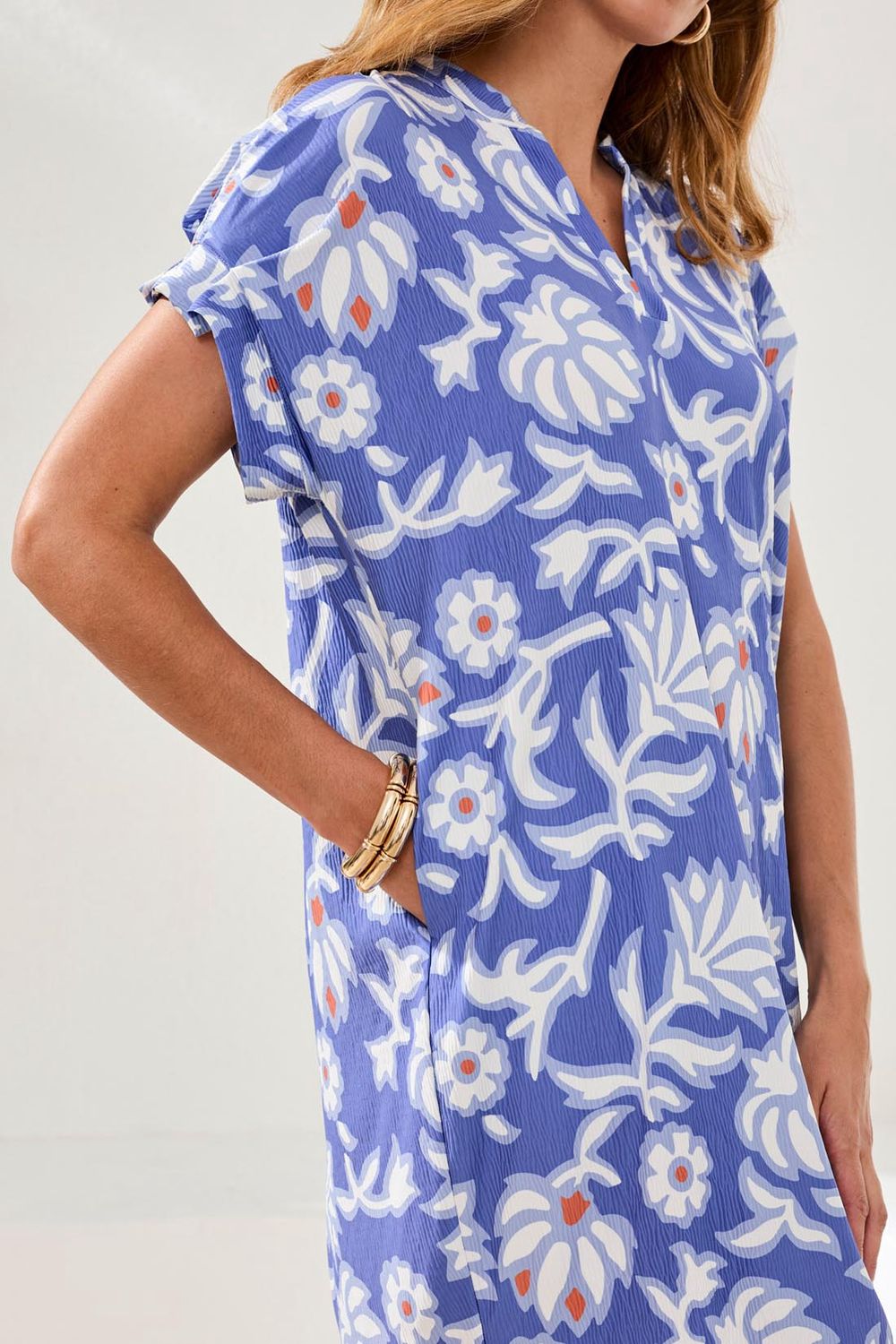 Dress Knit with Ruffle Sleeves and Pockets