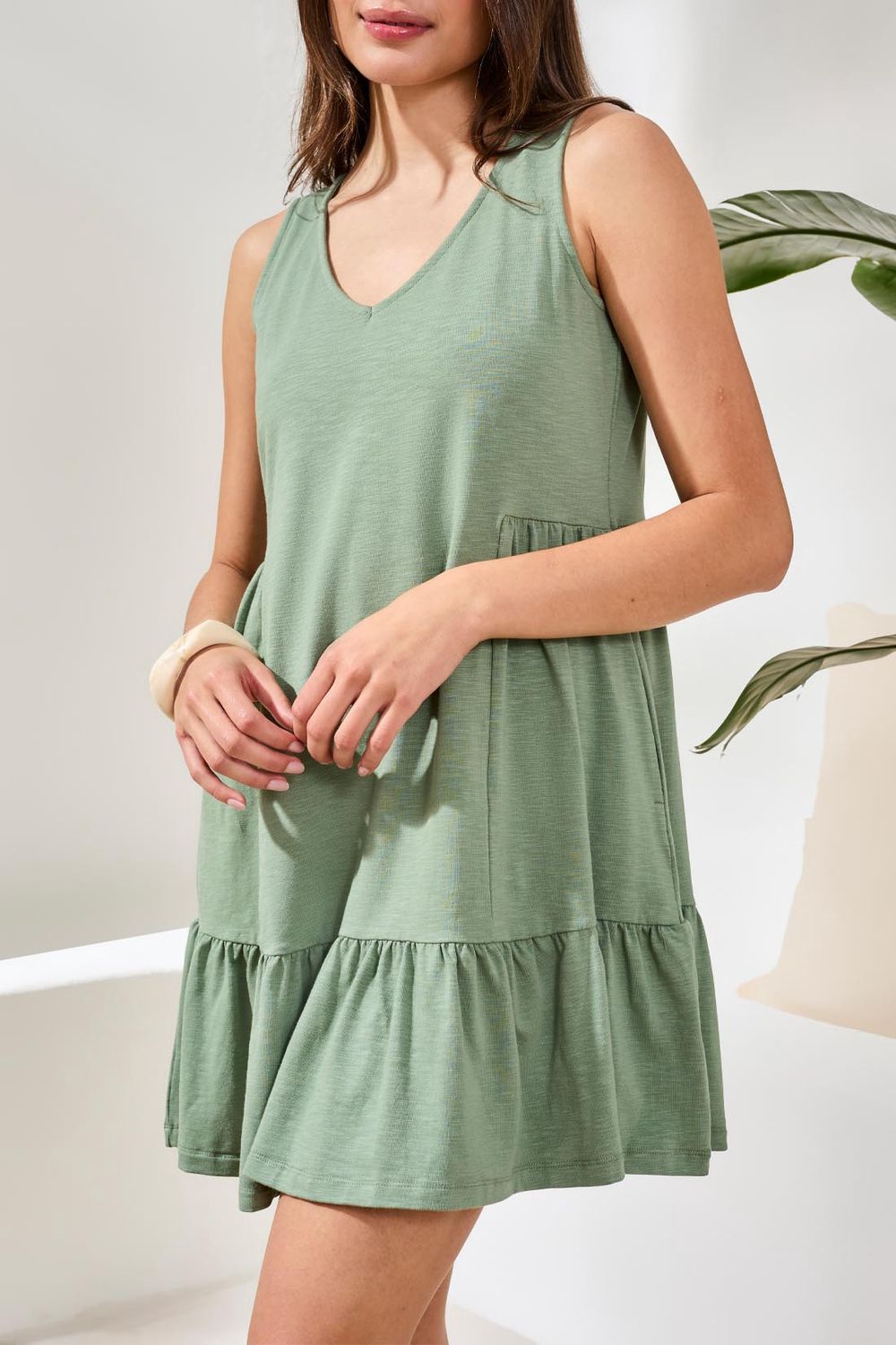 Dress V-Neck Sleeveless, Colour: Moss, Size: S