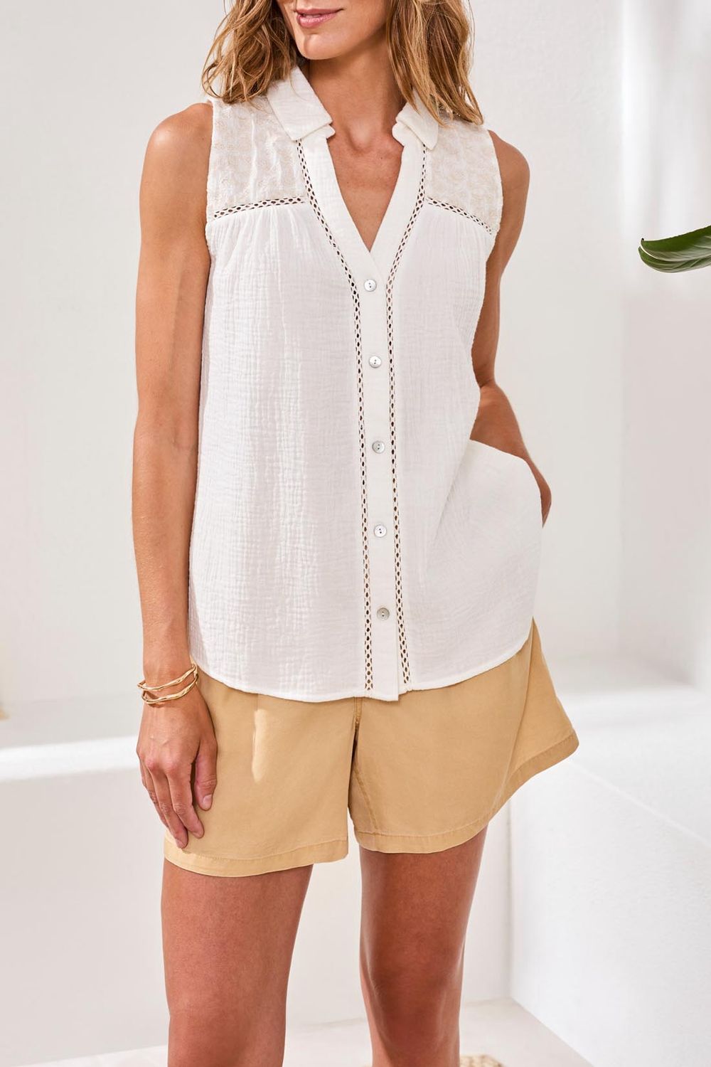 Blouse Sleeveless Embroidered Yoke, Colour: Ocean Pearl, Size: S