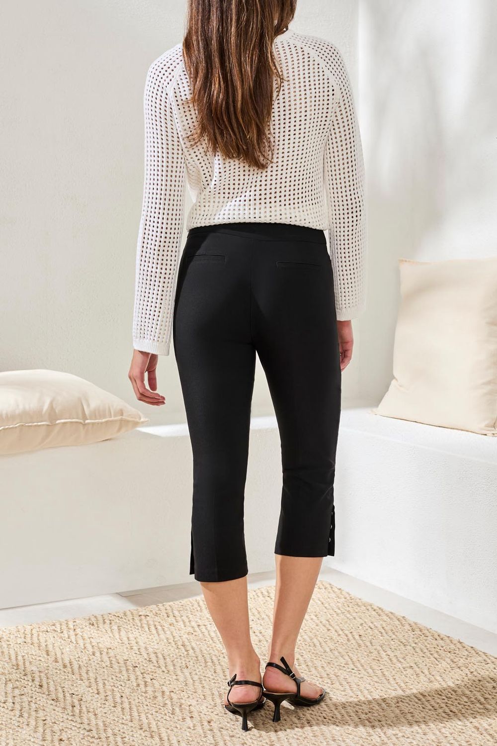 Capri Flatten it Pull on with Snap Vent