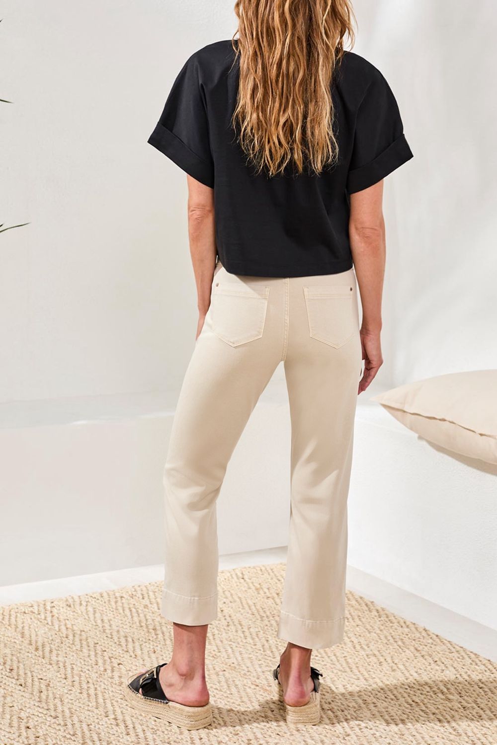 Capri 5 pocket Pull On Kick Flare