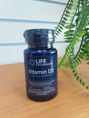 Vitamin D3, 125 mg.
