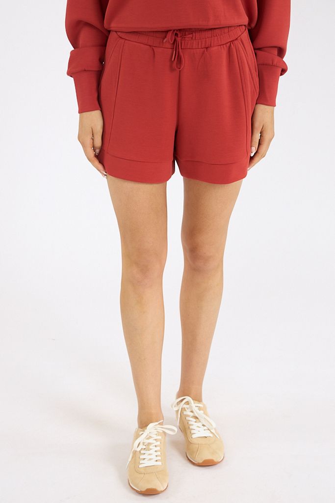 Atrium High Rise Short