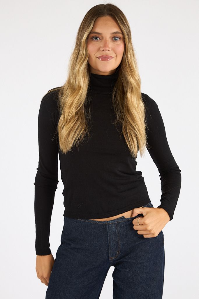 Tommy Sweater, Xirena