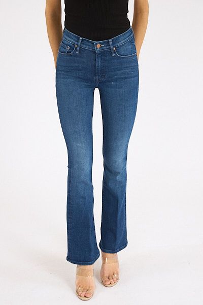 The Weekender Nip it in the Butt