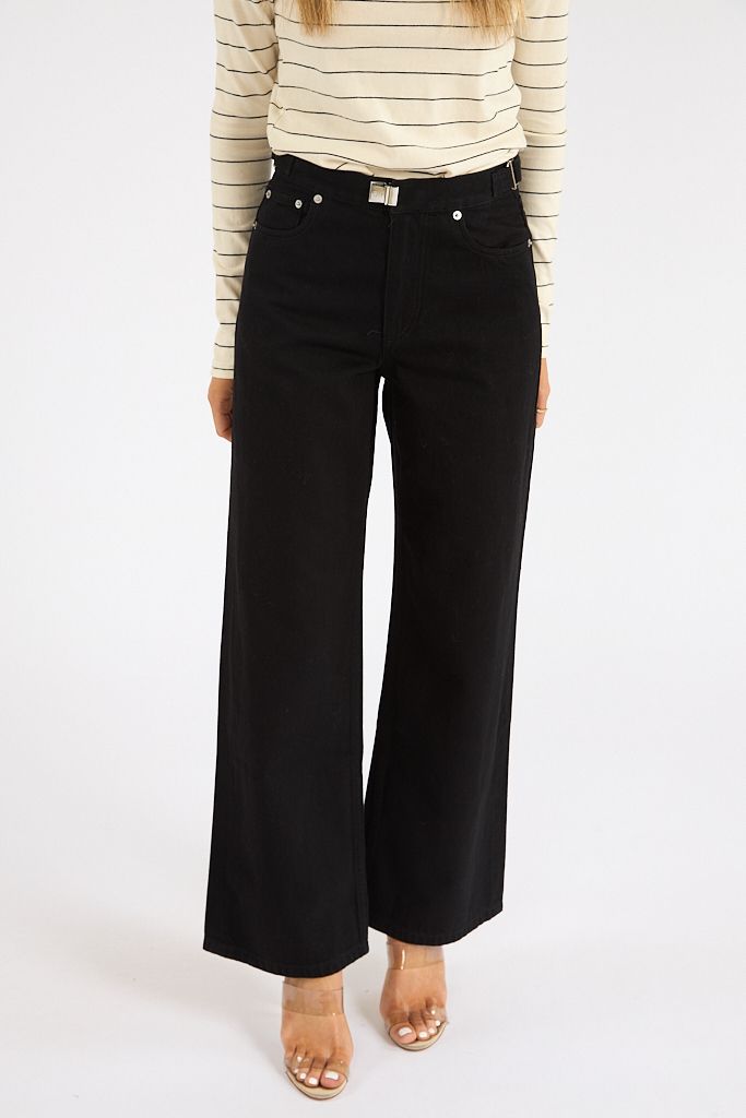 Buckle Jean in Black, Still Here
