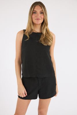 Zora Straight Neck Top