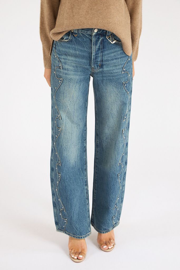 Belmont Western Jean, Rails