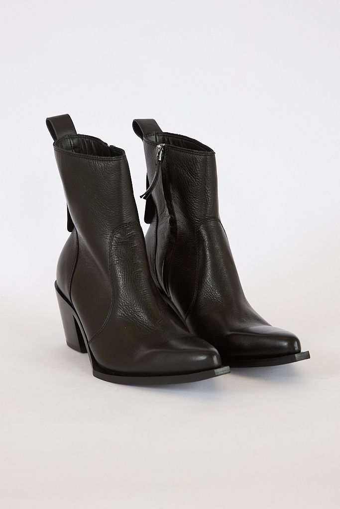 Nashville Boot, Oncept