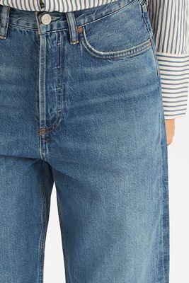 Vintage Loose in Curb