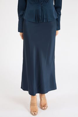 The Favorite Skirt, Favorite Daughter