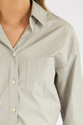 Thea Boyfriend Shirt in Marseille Stripe