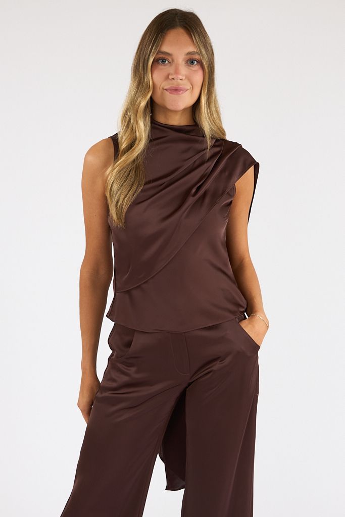 Artemis Top, Amanda Uprichard