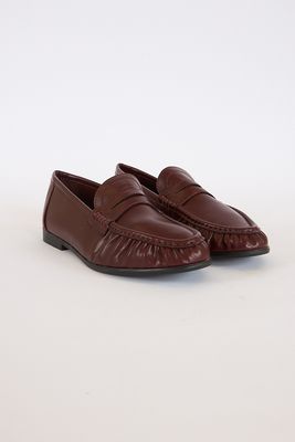 Carlton Burgundy