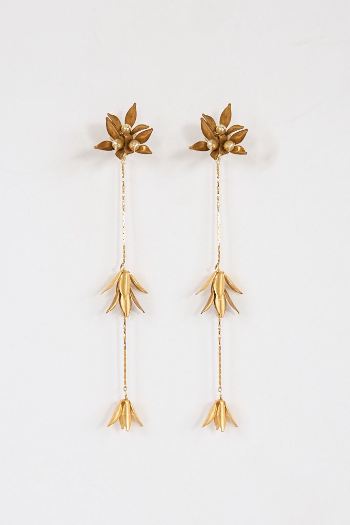 Pentas Long Earring