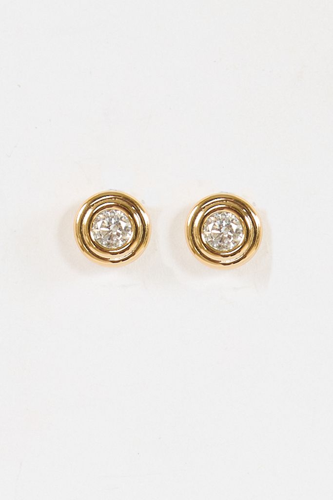 Starlet Grande Round Studs