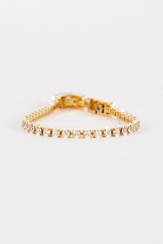 Waterproof Teardrop Tennis Bracelet