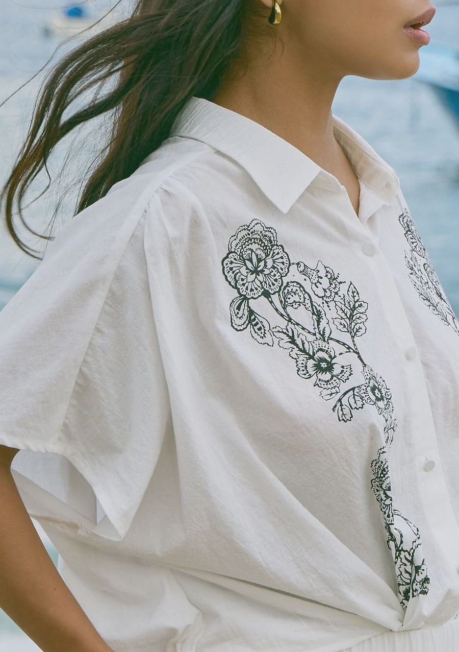 Love Spell Twist Front Top Cotton 100%