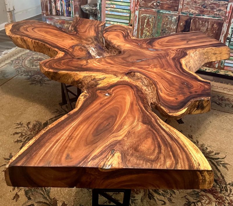 Quicksilver coffee table