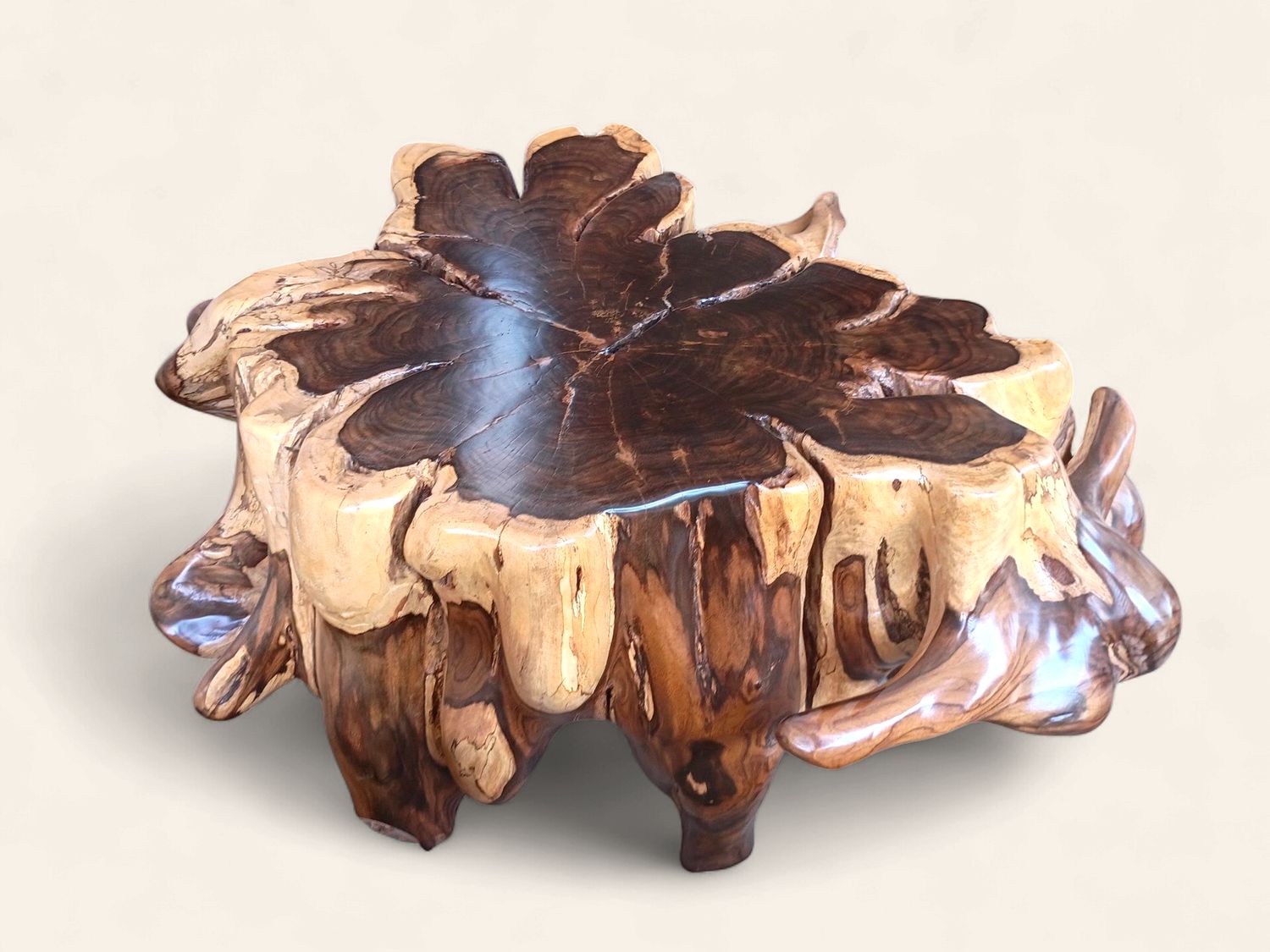 Sonowood coffee table Med.