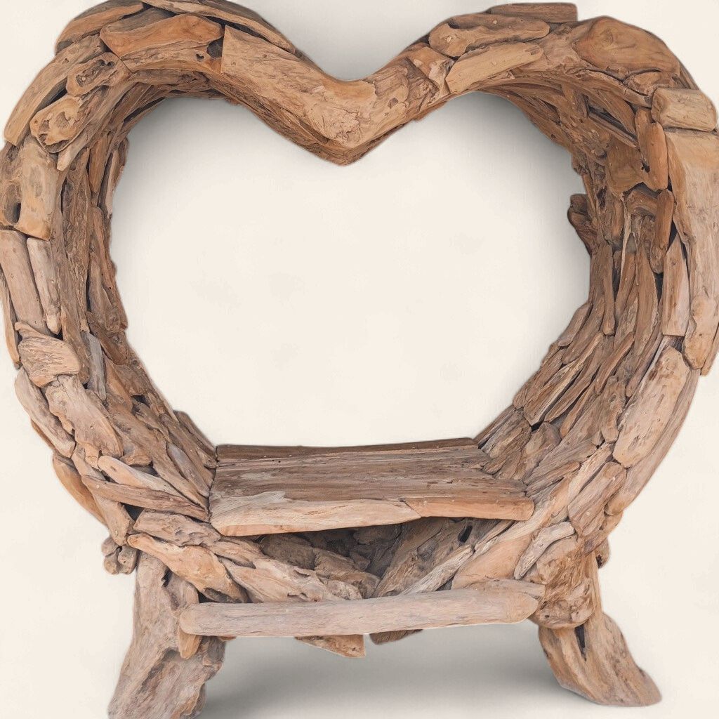 Teak comp. Heart bench