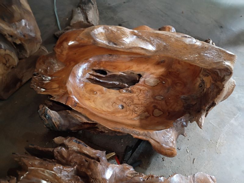 Teak Root Basket with handle