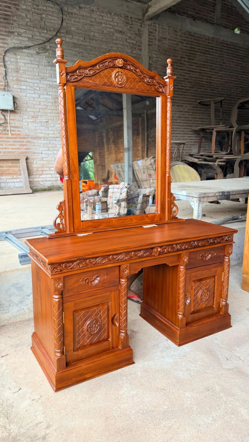 Teak Hand Carved Vanity
