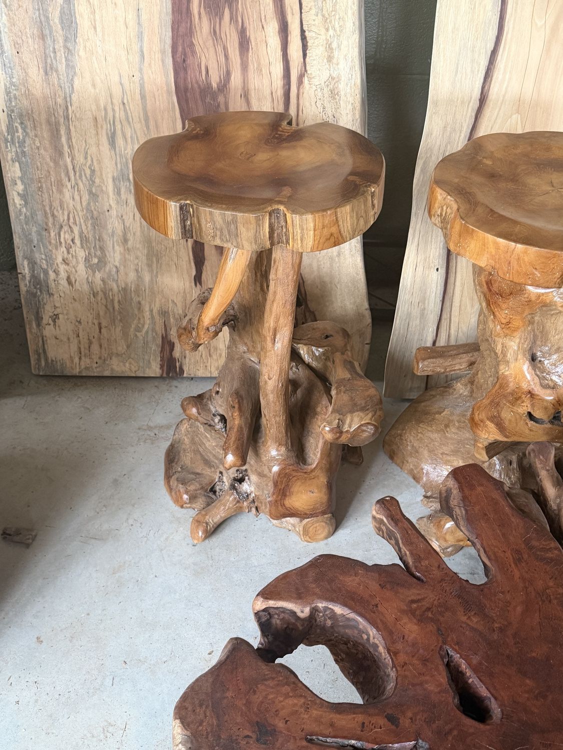 Teak Root Round Top Bar Stool with Foot Rest