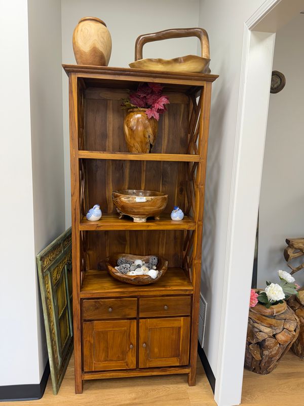 Japanese Style Bookshelf