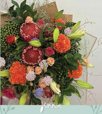 Bright Mix with Proteas