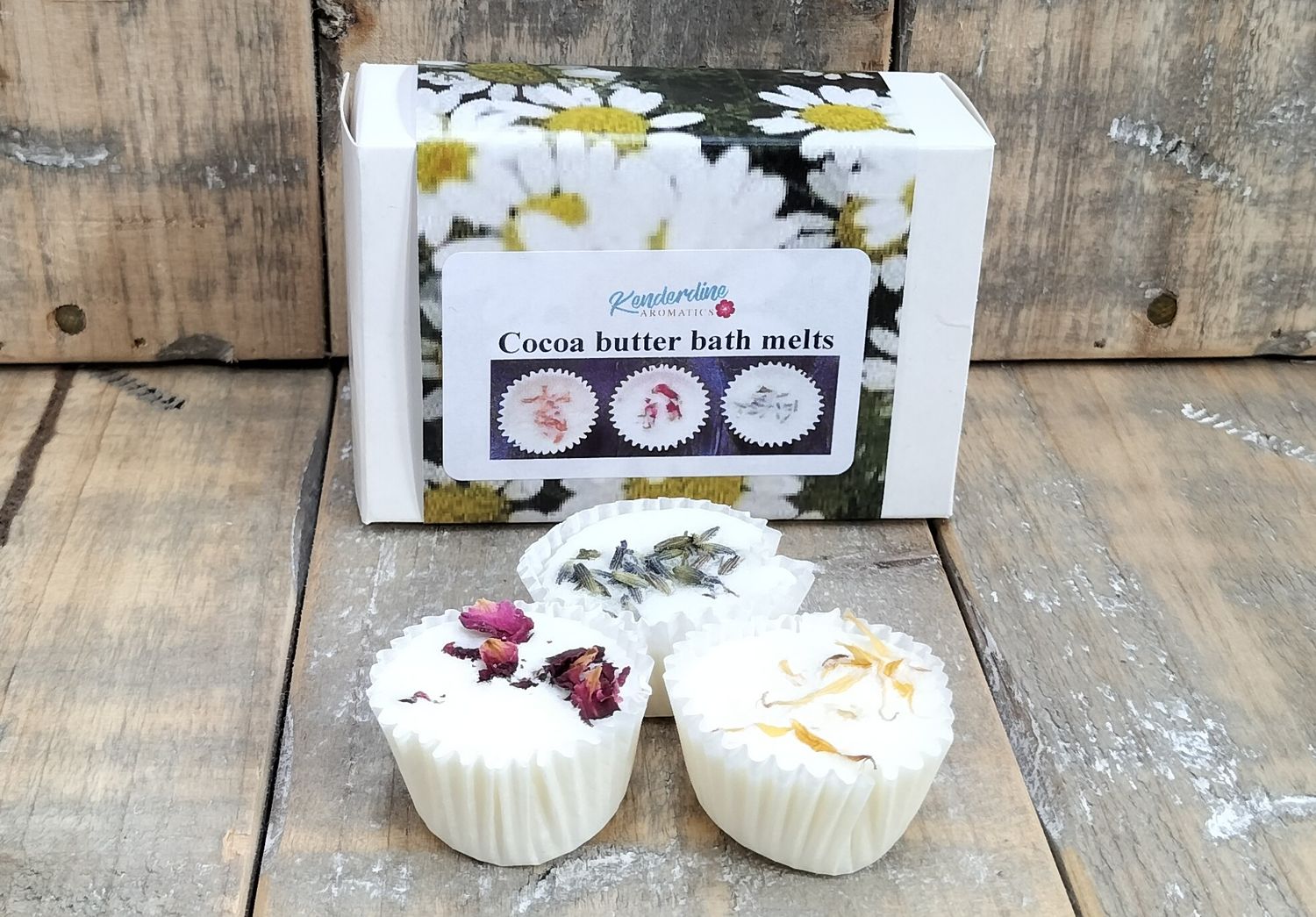 Cocoa butter bath melts