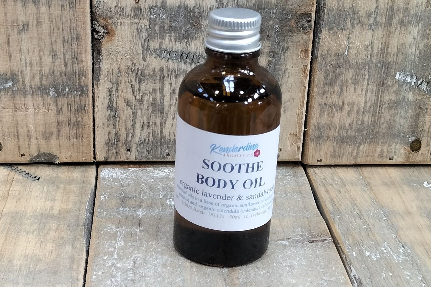 Soothing body oil