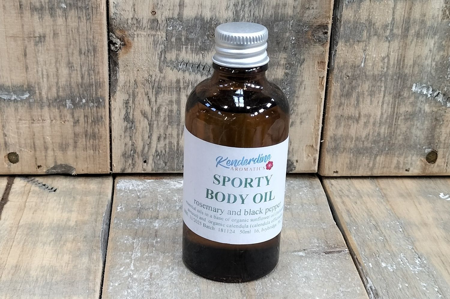 Sporty body oil