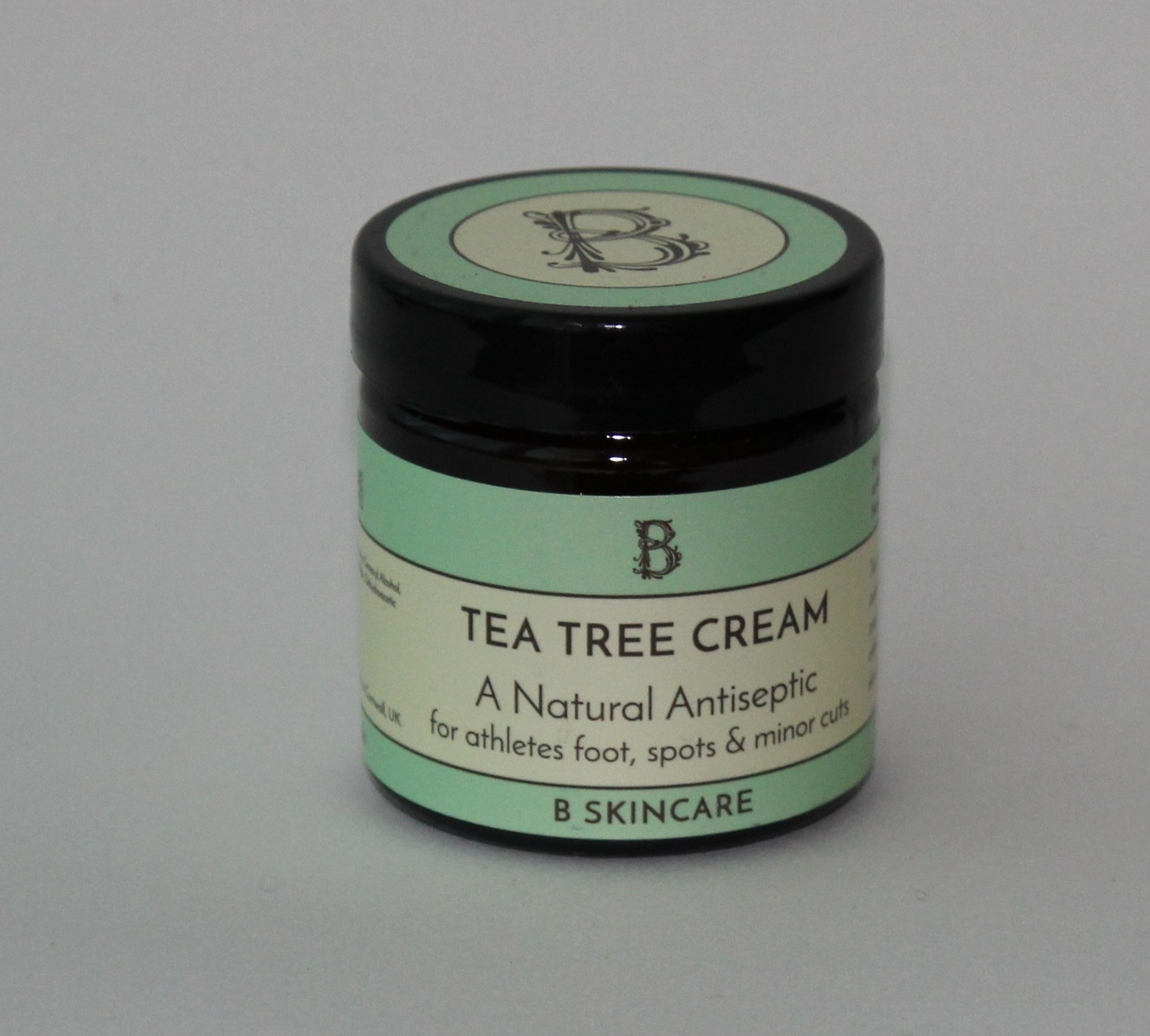 B Skincare Tea tree cream