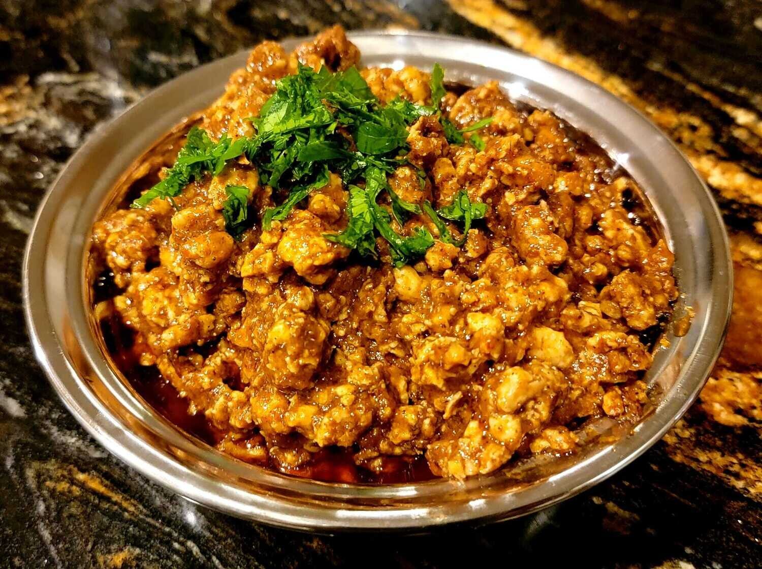 Saoji Chicken Kheema for 2-3 (32 oz)