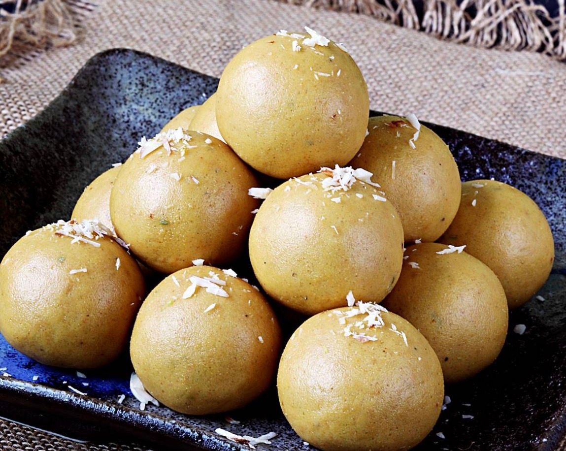 Besan Ladoo